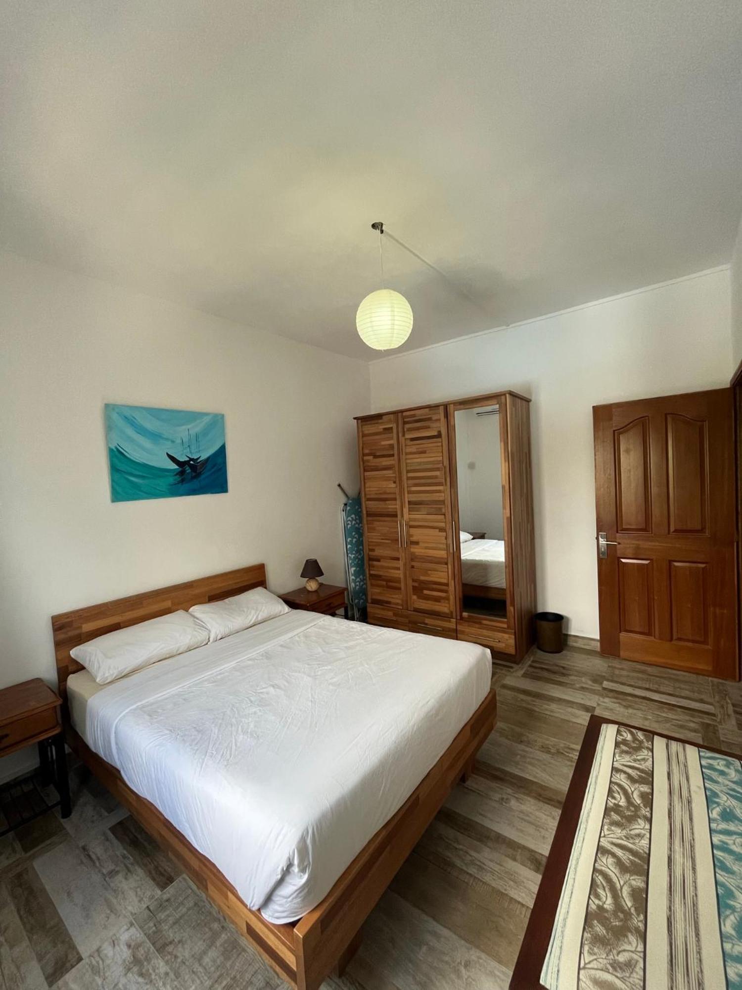 Kays Residence Pereybere Beach Exterior photo
